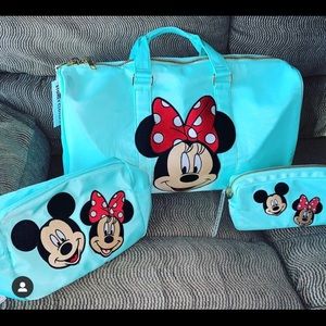 ISO: Stoney Clover Lane Fable Duffle (ANY COLOR)